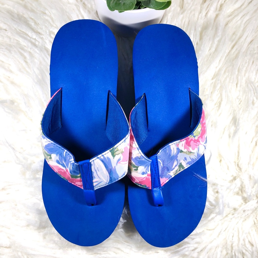 NEW Floral Blue Foam Wedges